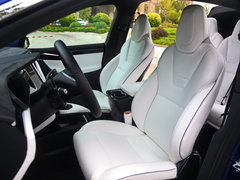 2016款 Model X 90D