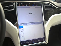 2016款 Model X 90D