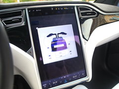 2016款 Model X 90D