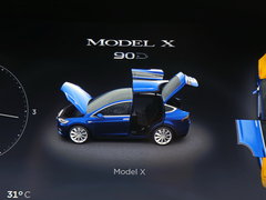 2016款 Model X 90D