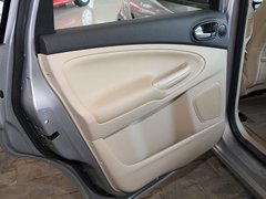 2008款 2.3L 自动 豪华型 7座