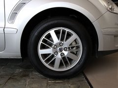 2008款 2.3L 自动 豪华型 7座