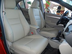 2011款 1.5L 自动 精英品致款