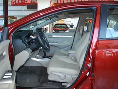 2011款 1.5L 自动 精英品致款