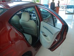 2011款 1.5L 自动 精英品致款