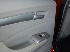 2011款 1.5L 自动 精英品致款