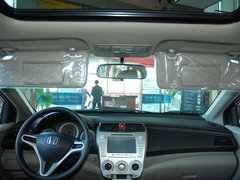 2011款 1.5L 自动 精英品致款