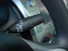 2011款 1.5L 自动 精英品致款