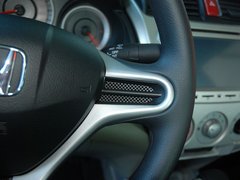2011款 1.5L 自动 精英品致款
