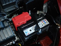 2011款 1.5L 自动 精英品致款