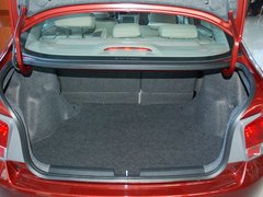 2011款 1.5L 自动 精英品致款