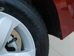 2011款 1.5L 自动 精英品致款