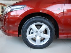 2011款 1.5L 自动 精英品致款