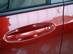 2011款 1.5L 自动 精英品致款