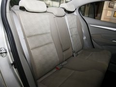 2011款 1.5L 自动 精英品致款