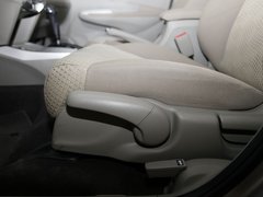 2011款 1.5L 自动 精英品致款