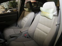 2011款 1.5L 自动 精英品致款