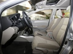 2011款 1.5L 自动 精英品致款
