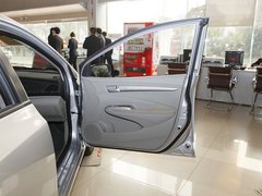2011款 1.5L 自动 精英品致款