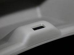 2011款 1.5L 自动 精英品致款