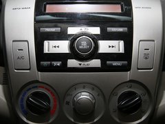2011款 1.5L 自动 精英品致款