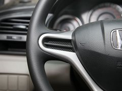 2011款 1.5L 自动 精英品致款