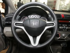 2011款 1.5L 自动 精英品致款