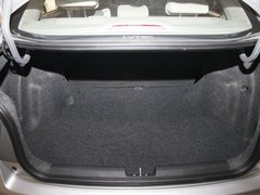 2011款 1.5L 自动 精英品致款