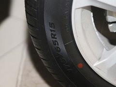 2011款 1.5L 自动 精英品致款