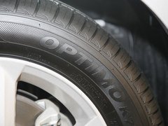 2011款 1.5L 自动 精英品致款