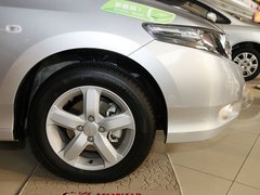 2011款 1.5L 自动 精英品致款