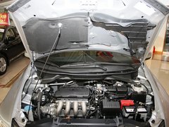 2011款 1.5L 自动 精英品致款