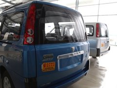 2009款 1.6L 宜商版 标准型 7座