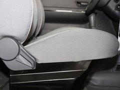 2009款 1.6L 宜商版 标准型 7座