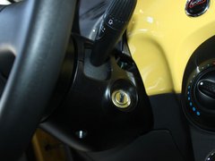 2011款 1.4L 自动 Pop时尚版