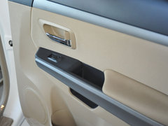 2009款 锐意版 2.0L 手动 豪华型