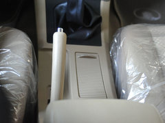 2009款 锐意版 2.0L 手动 豪华型