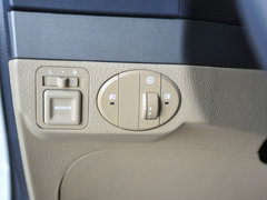 2009款 锐意版 2.0L 手动 豪华型