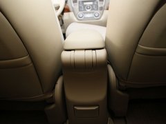2009款 1.6L 自动 豪华天窗版