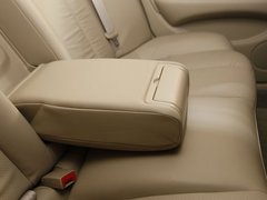2009款 1.6L 自动 豪华天窗版