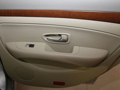 2009款 1.6L 自动 豪华天窗版