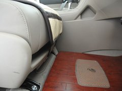 2009款 2.7L 自动 两驱豪华版