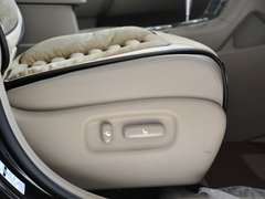 2009款 2.7L 自动 两驱豪华版