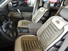 2009款 2.7L 自动 两驱豪华版