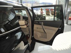 2009款 2.7L 自动 两驱豪华版