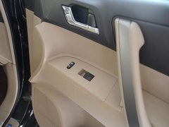 2009款 2.7L 自动 两驱豪华版