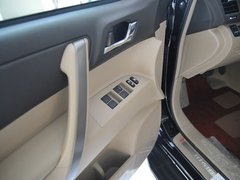 2009款 2.7L 自动 两驱豪华版