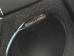 2009款 5.0 自动 V8机械增压硬顶跑车