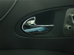 2009款 5.0 自动 V8机械增压硬顶跑车