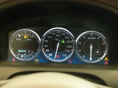 2009款 5.0 自動(dòng) V8機(jī)械增壓硬頂跑車